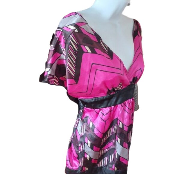 Pink and Black Silky Blouse Blousy Top Size Small  NEW NWT - Picture 3 of 8